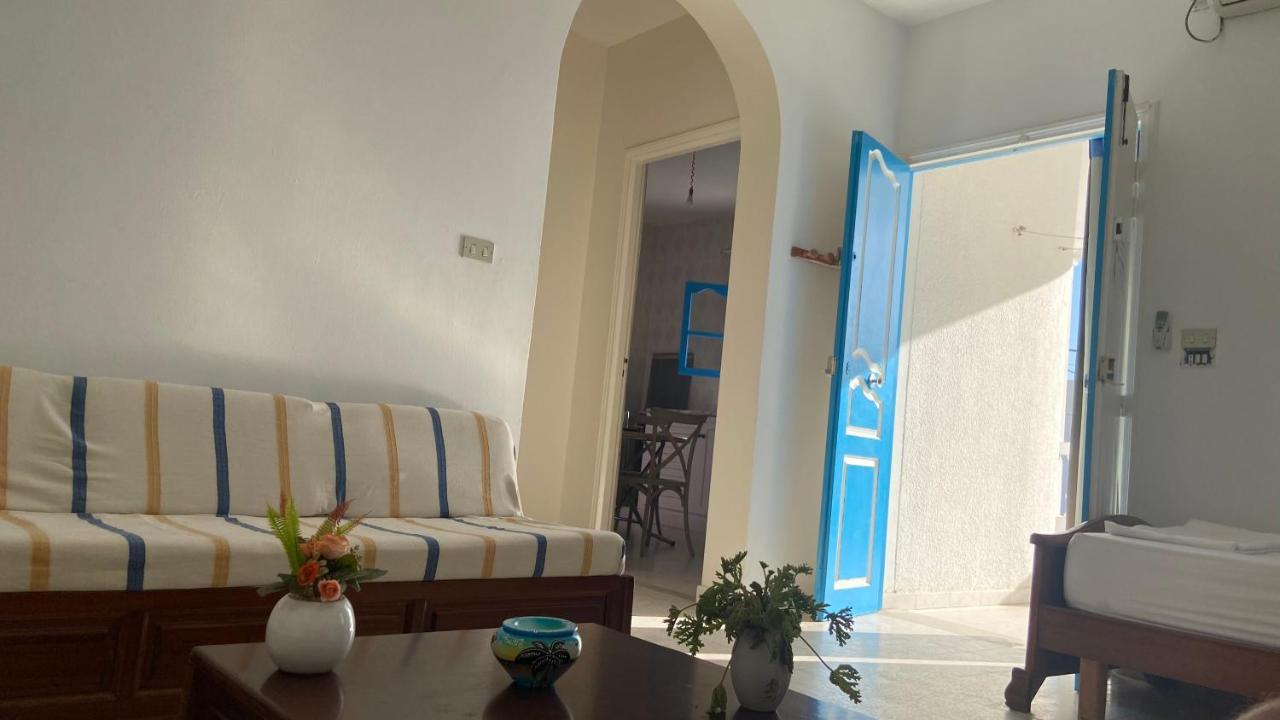 Etage De A Houmet Souk, Djerba